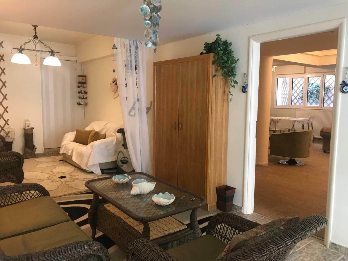 Wonderful Playroom Apartment Атина Екстериор снимка