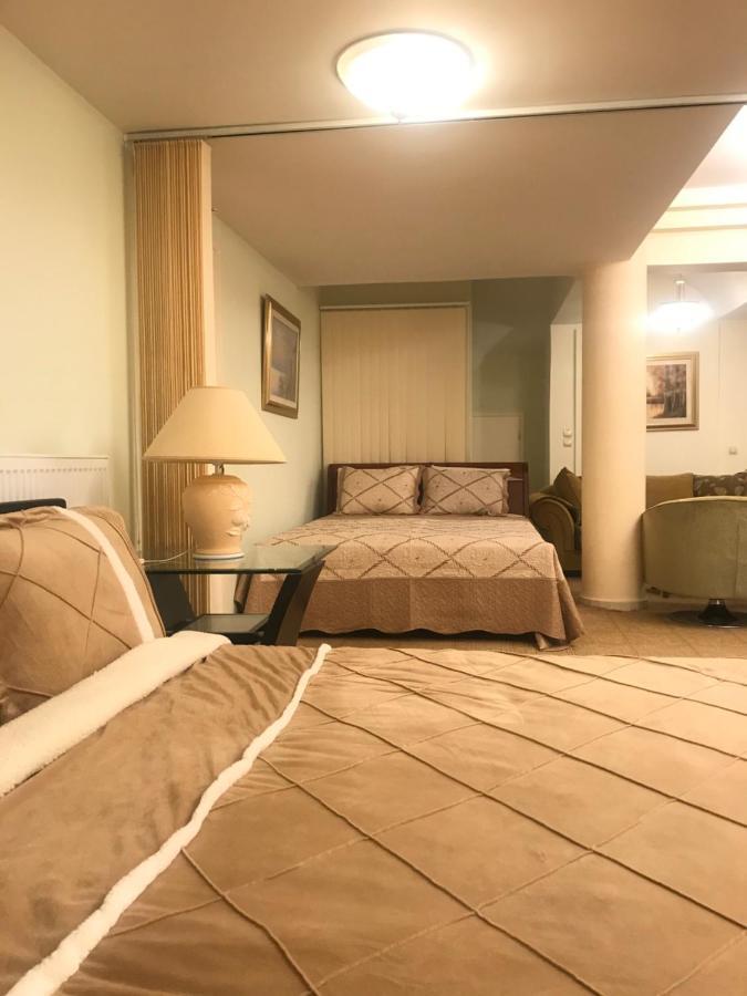 Wonderful Playroom Apartment Атина Екстериор снимка